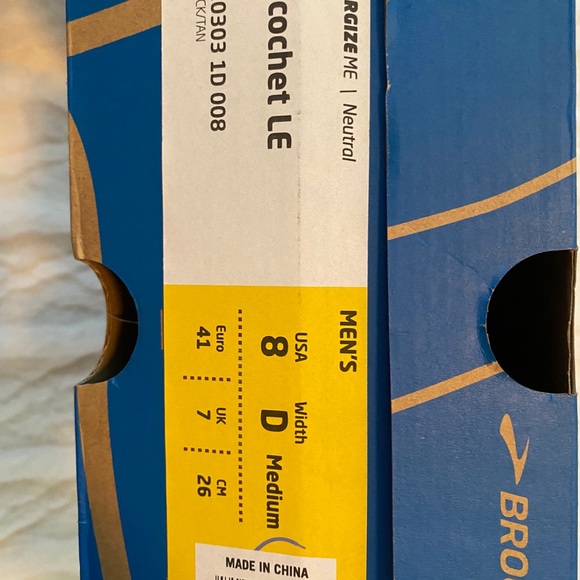 Brooks running shoes - Picture 4 of 4